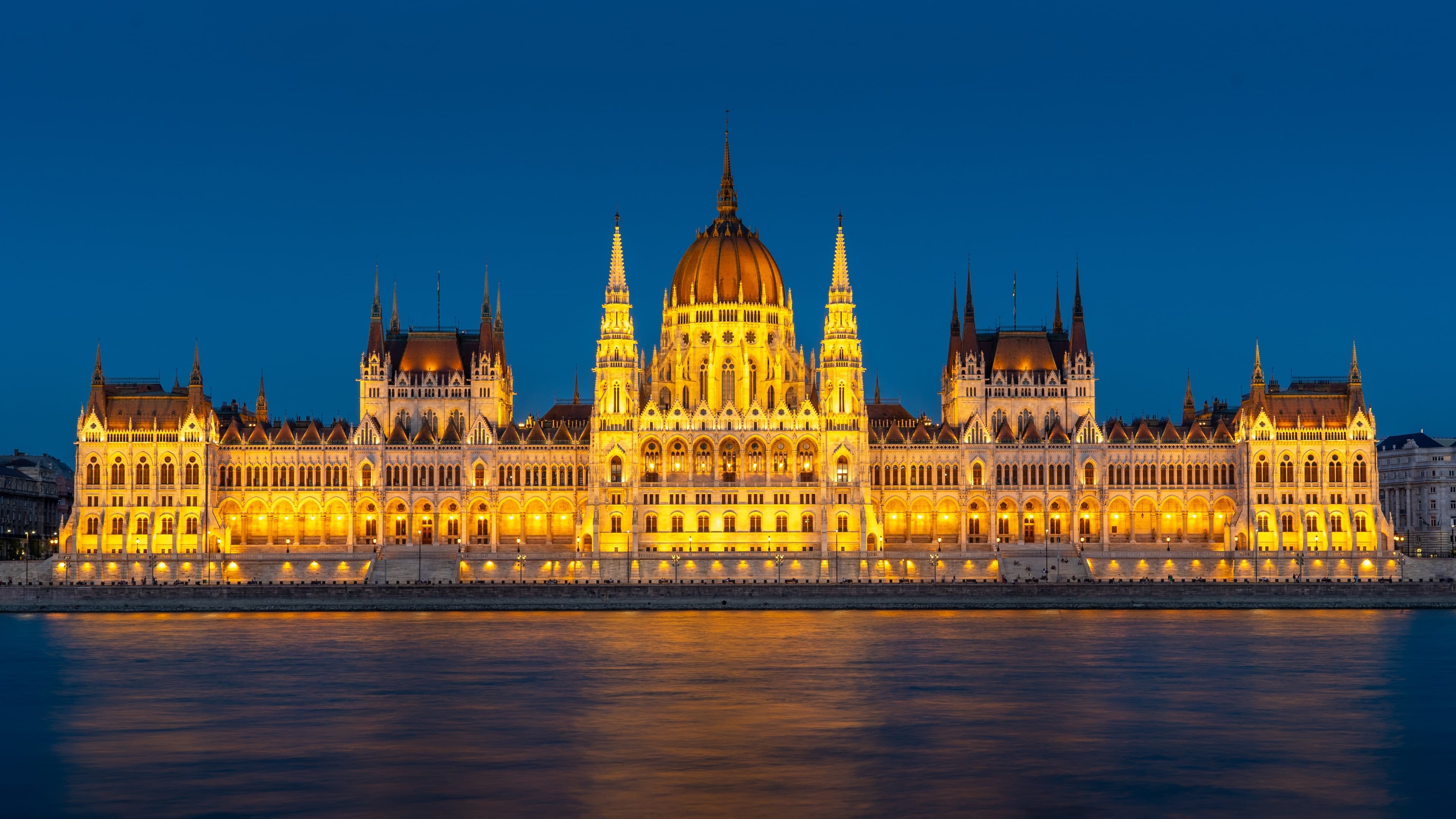 Tanie loty do Budapeszt – pełny weekend nad Dunajem , Węgry - Budapeszt